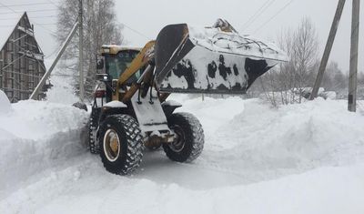 Kiyzassky Open-Pit Mine Clears Snow from Myski