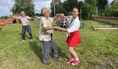«Разрез Кийзасский» организовал танцевальные мастер-классы в Бородино