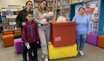 «Дочь у нас будет самая модная — можем менять наряды хоть каждый день»