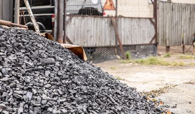 «Разрез Кийзасский» в 2022 году выделит жителям Мысков свыше 20 000 тонн «социального» угля